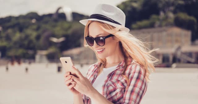 Ile internetu w roamingu? Sprawdź, jak uniknąć wysokich opłat za granicą Ile internetu w roamingu? Sprawdź, jak uniknąć wysokich opłat za granicą